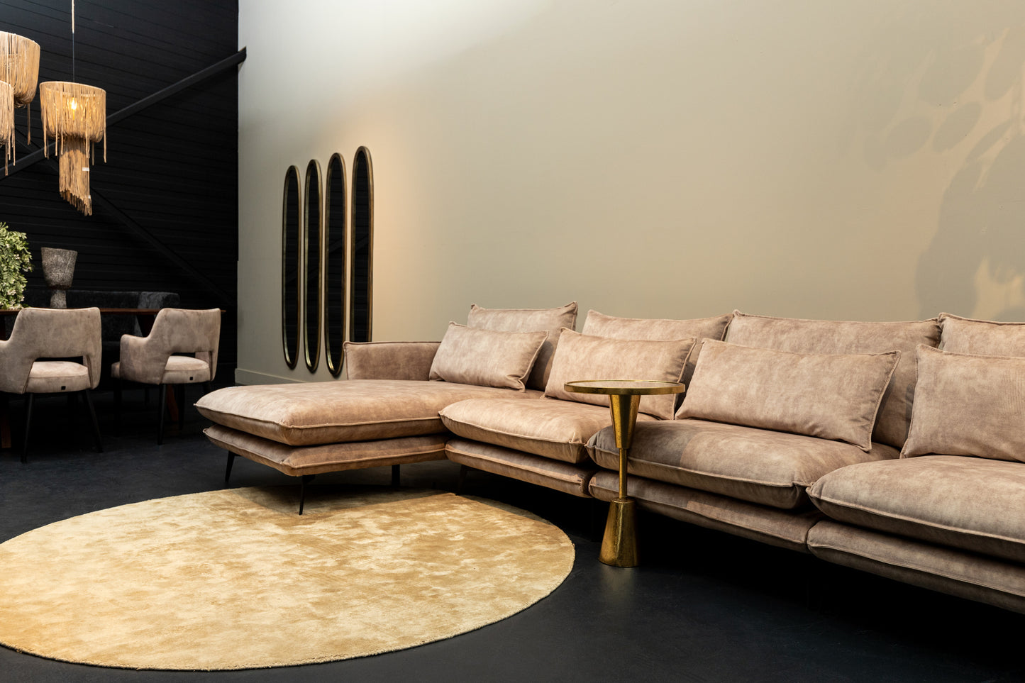 Flow Sofa Hocker Adroa Gold KD