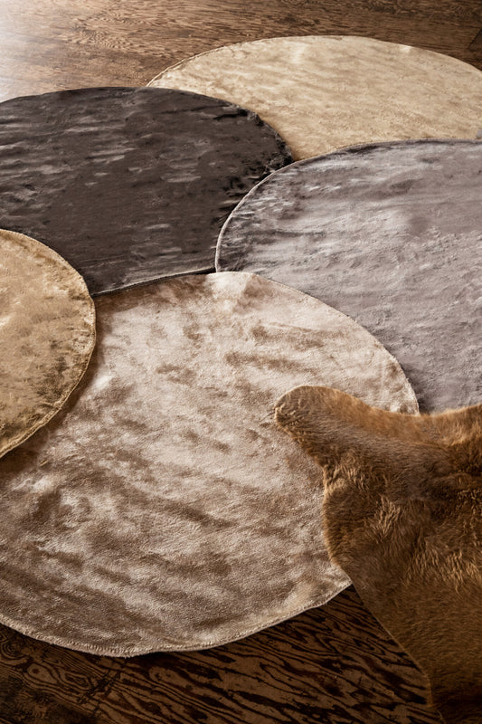 Flavia Black Viscose Handwoven Carpet Round L