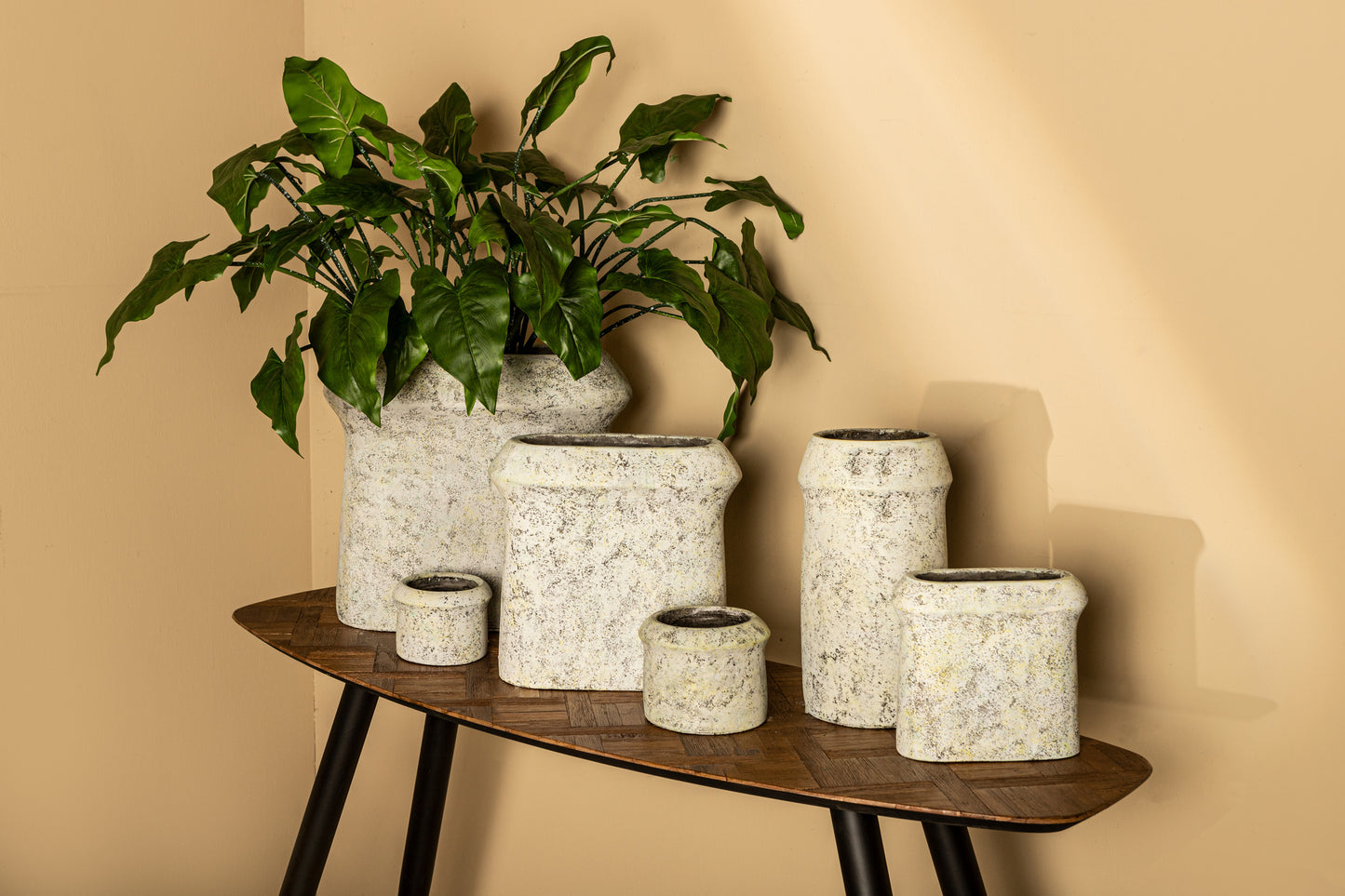 Nimma Grey Cement Pot Wide Top Oval S