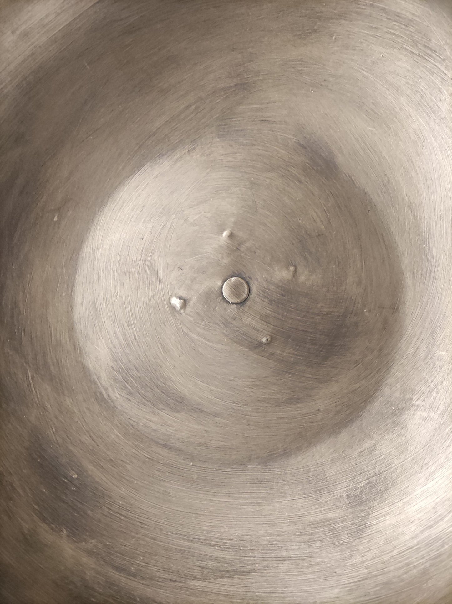 Luciene Gold Iron Bowl Round On Base