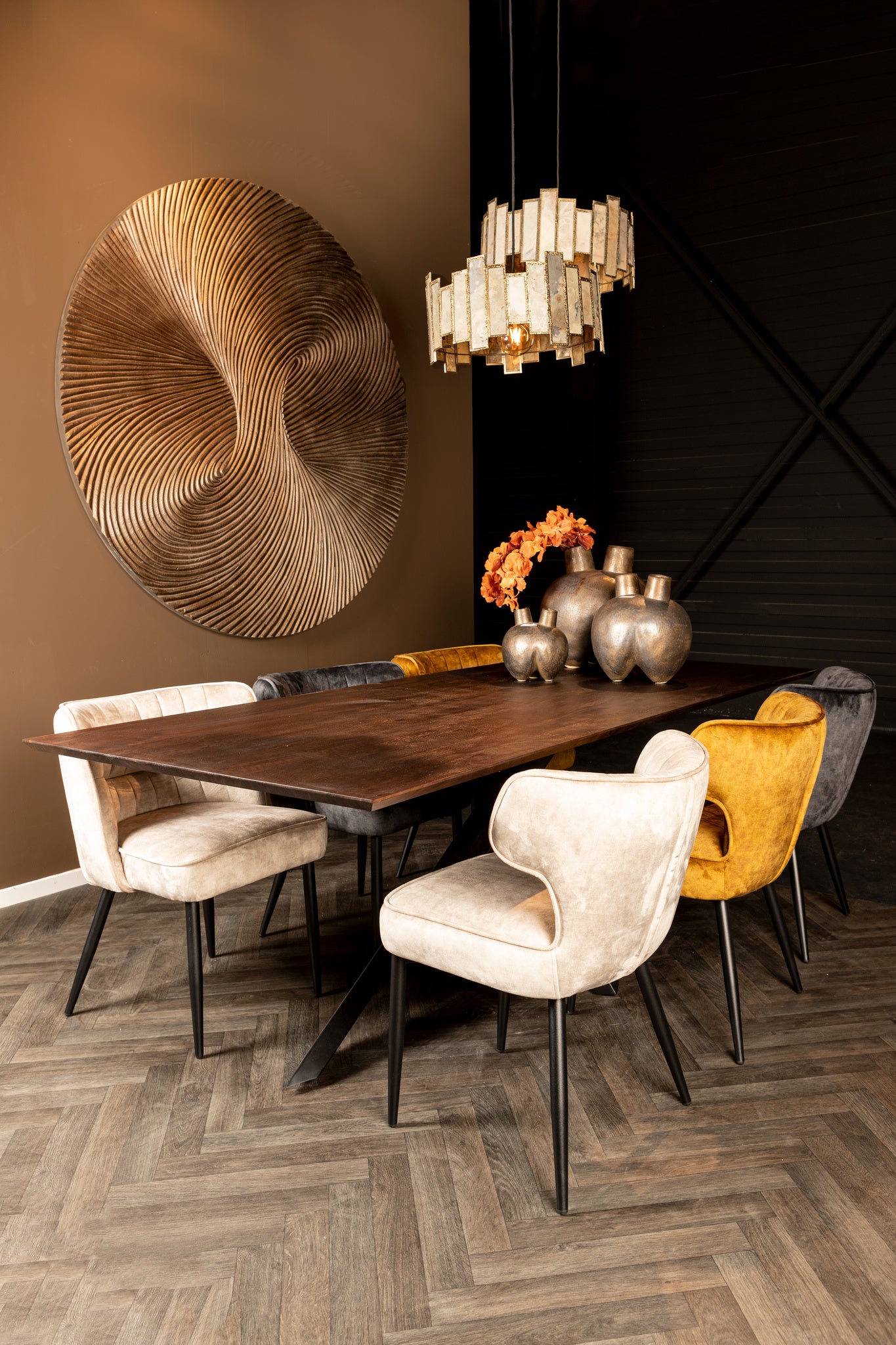 Wiktor Brown MDF Round Wallpanel Swirl Carved L