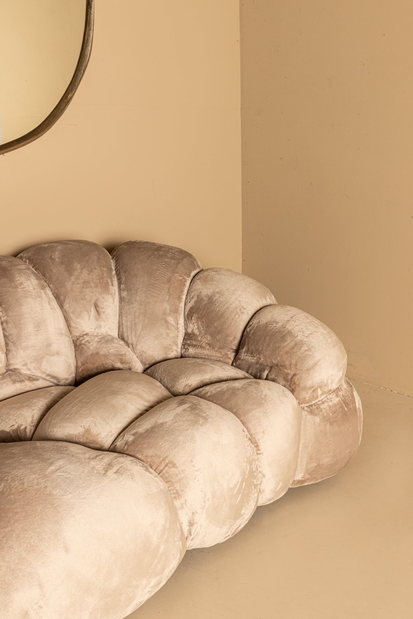 Nubibus Sofa Dark Taupe