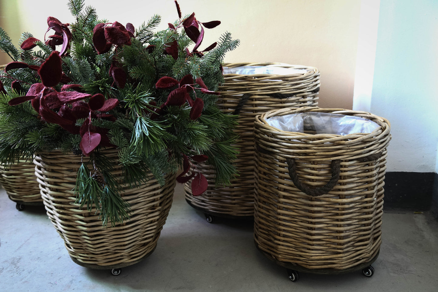 Tifa Natural Willow Basket Sv2 Round Wheels