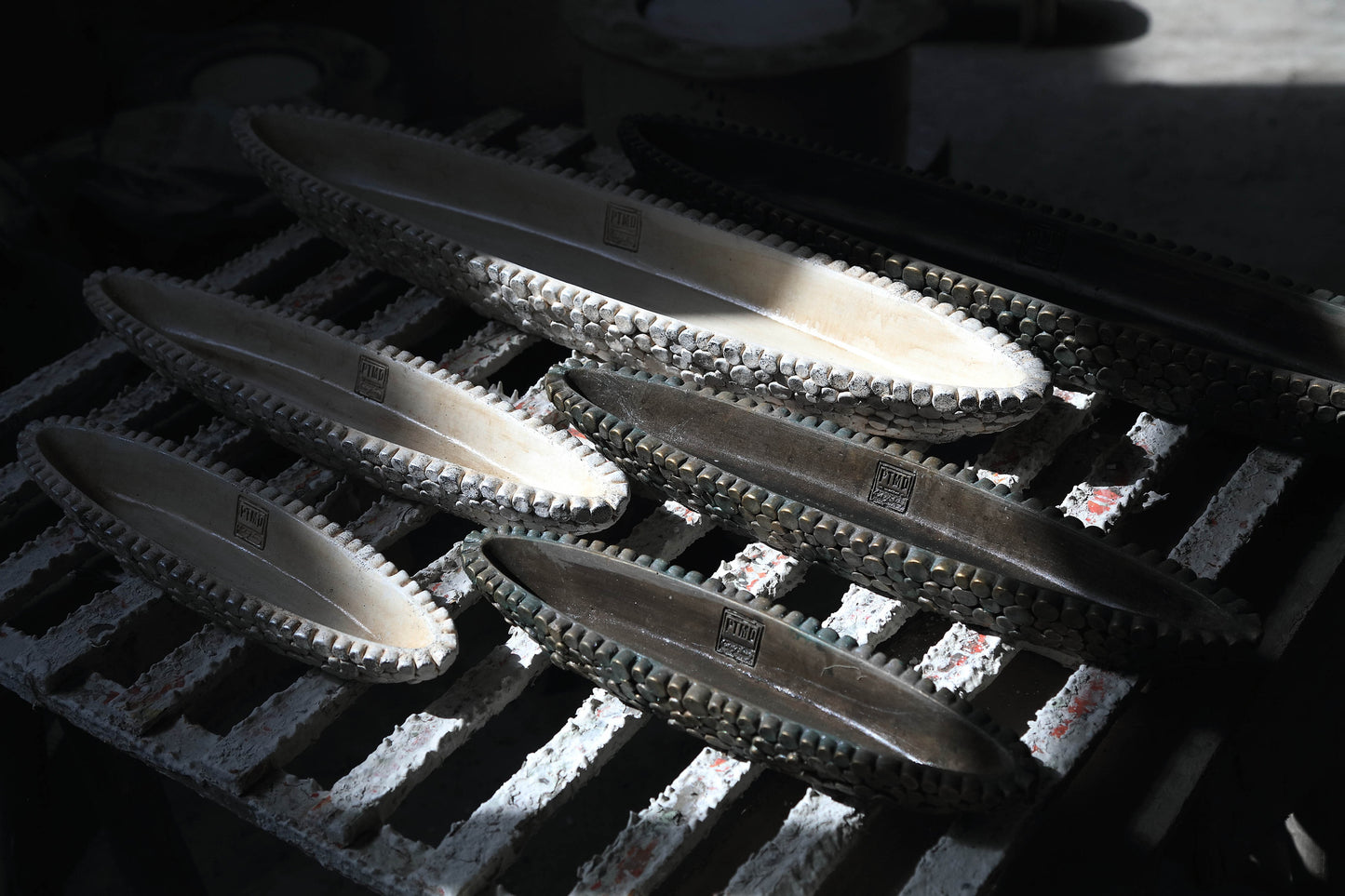 Jannicke Black Cement Bowl Boat Shape Dot PatternL