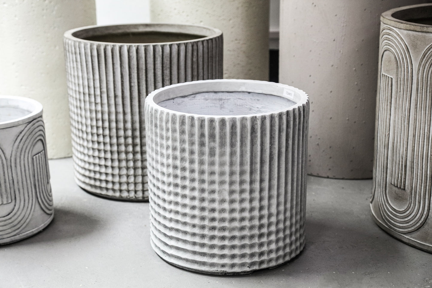 Paizlie White Round Magnesium Pot Line Pattern SV3