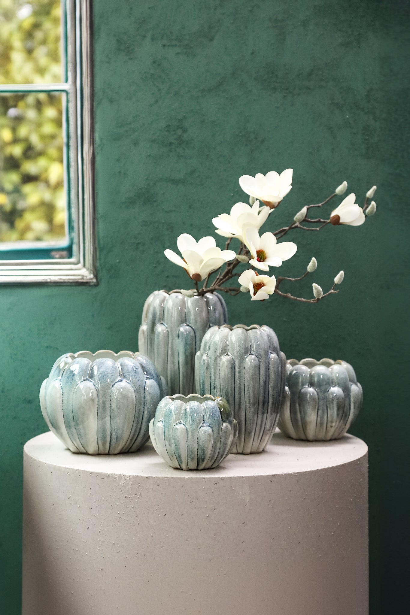 Divinder Petrol Ceramic Ribbed Pot Round M