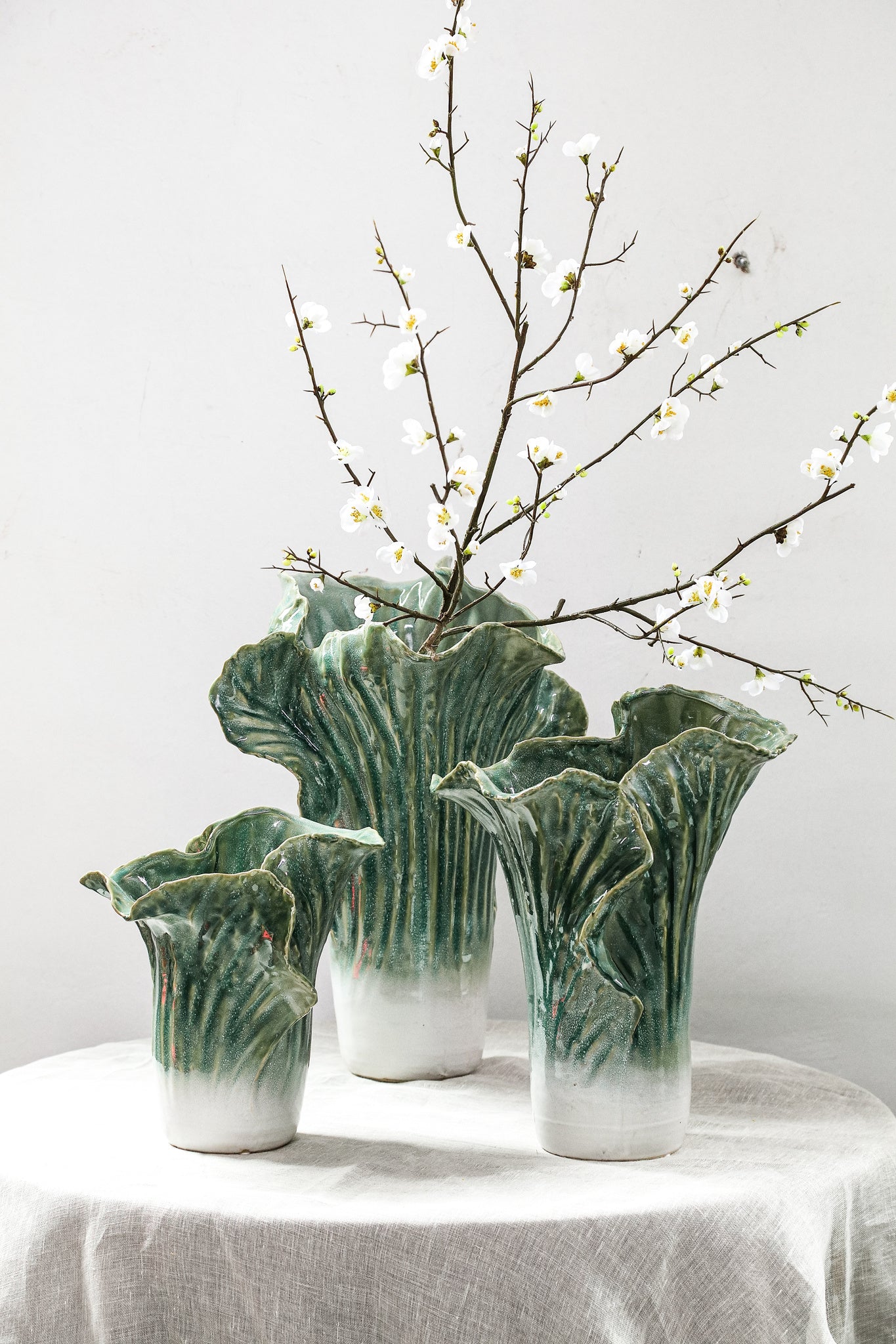 Swing Green Ceramic Pot Cabbage Shape L