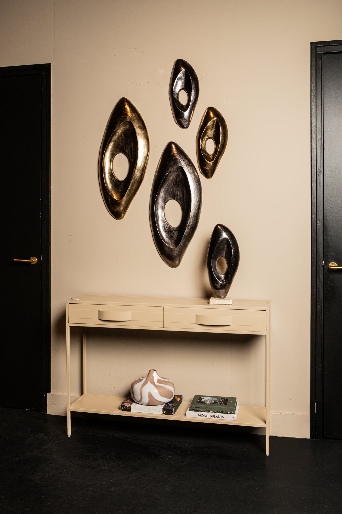 Acalia Sandy Pink Side Table