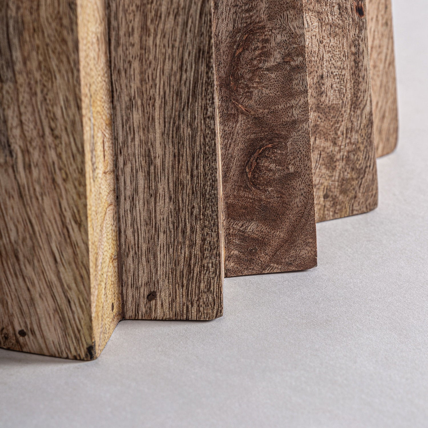 Plissé Wood Eettafel 121x121x76 cm