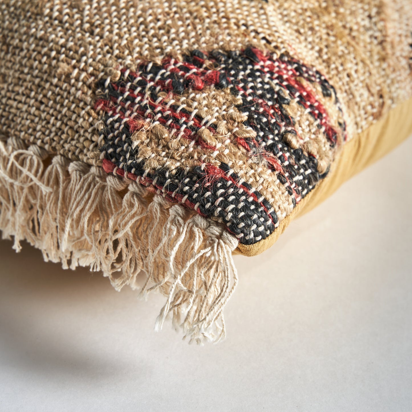 Keith Kussen Kilim Bruin S.Keith 60x17x60 cm