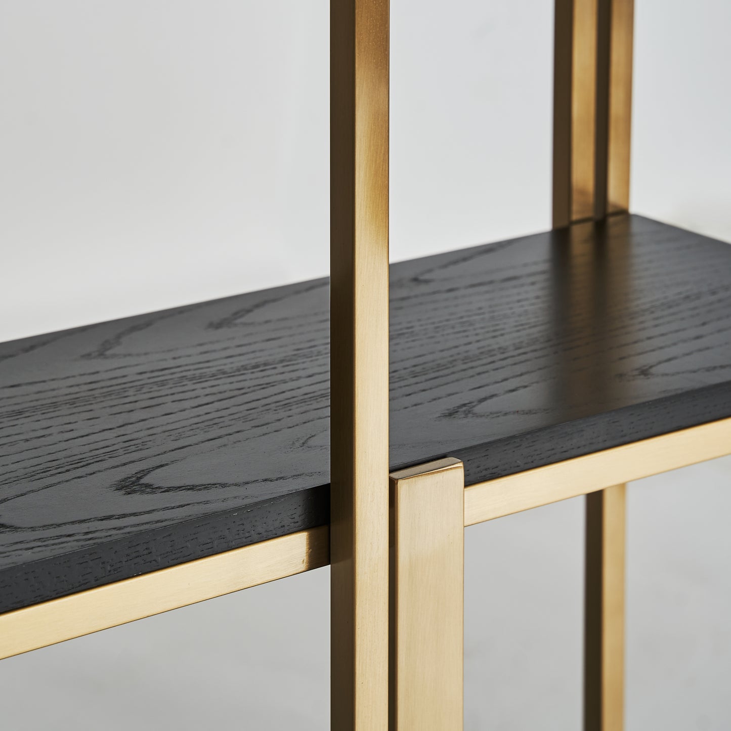 Leira Boekenkast 120x32x240 cm