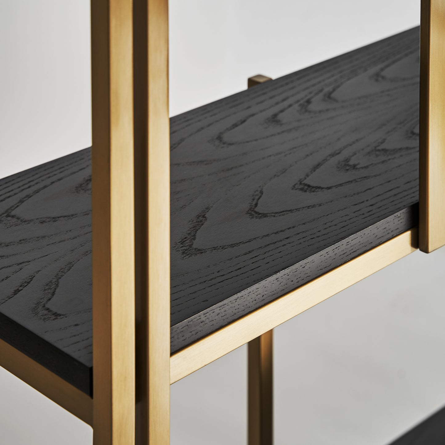 Leira Boekenkast 120x32x240 cm
