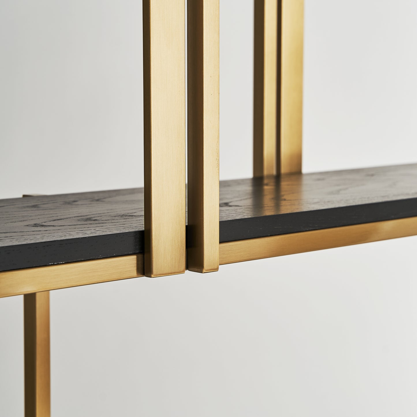 Leira Boekenkast 120x32x240 cm