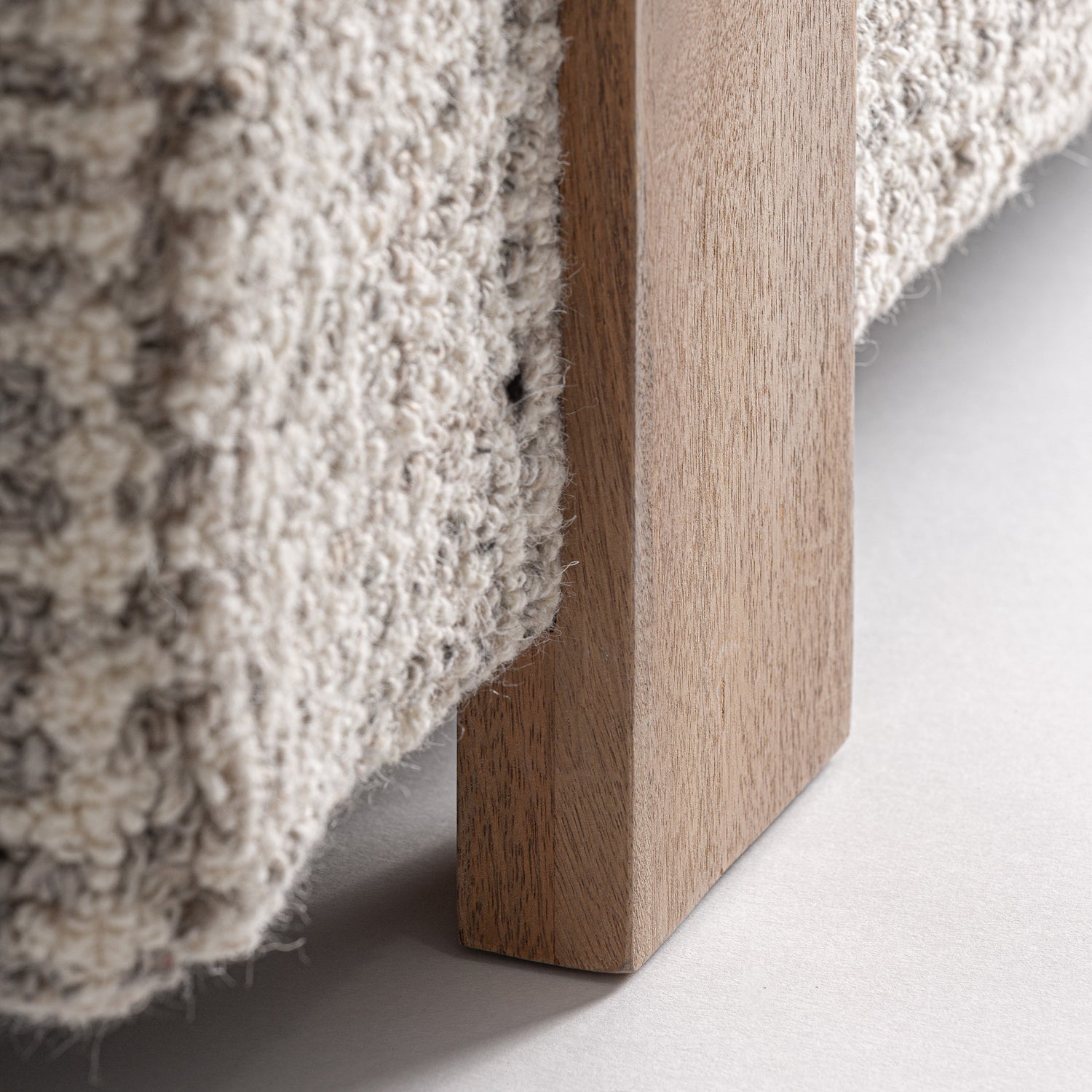 Beccles Bedbank 152x48x45 cm