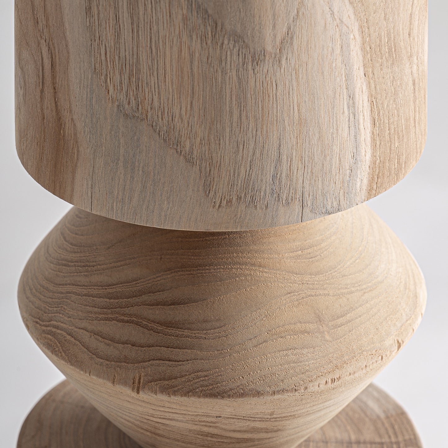 Stefan Sculptuur 30x30x152 cm