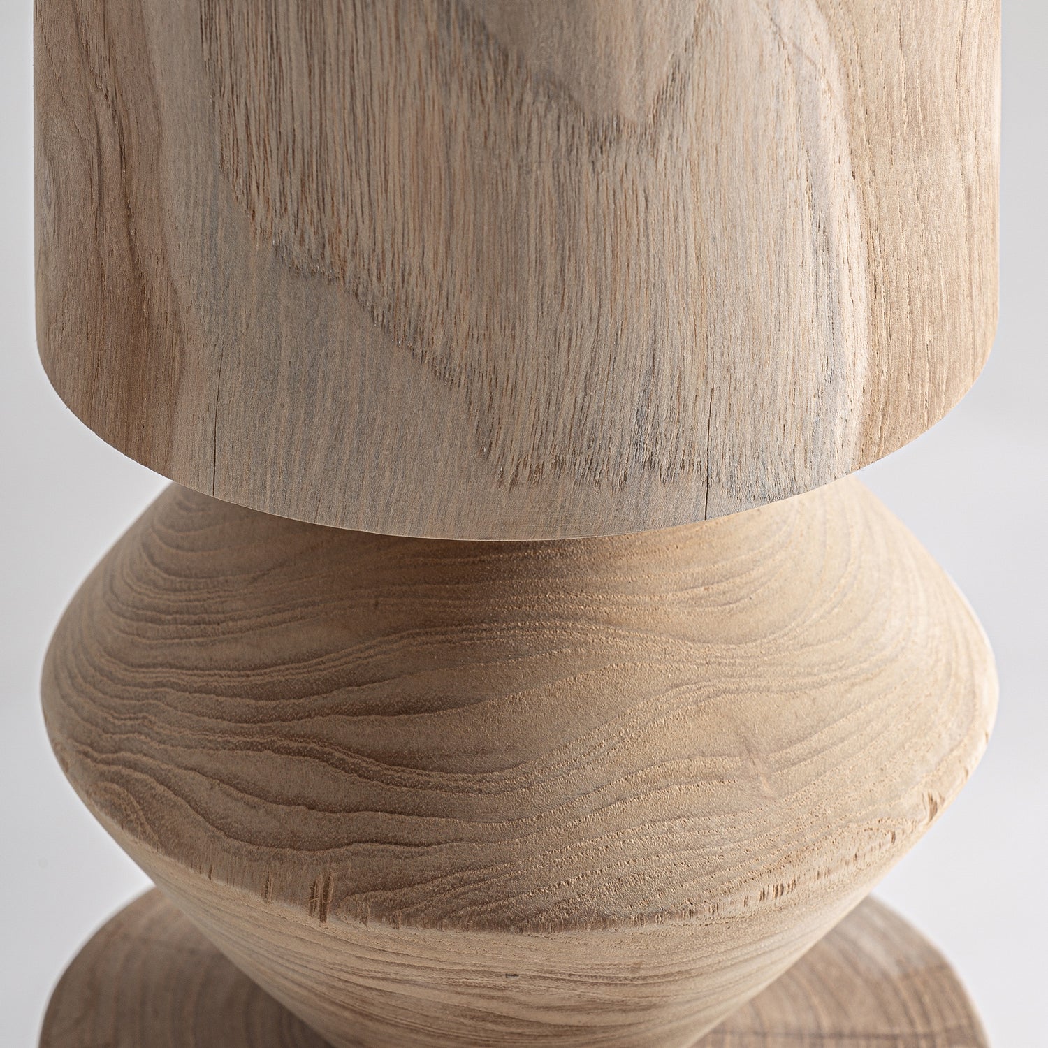 Stefan Sculptuur 30x30x152 cm