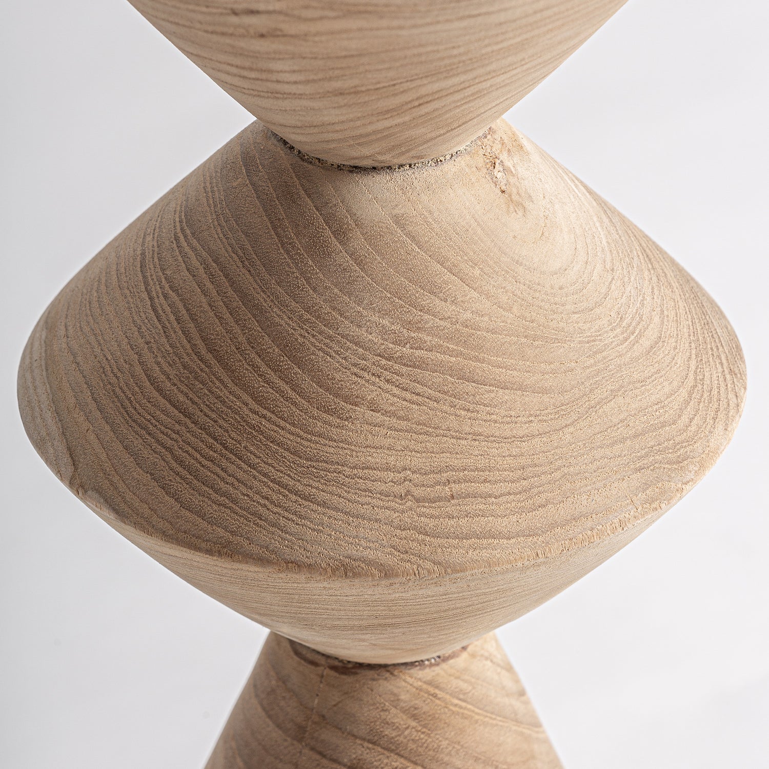 Stefan Sculptuur 30x30x152 cm