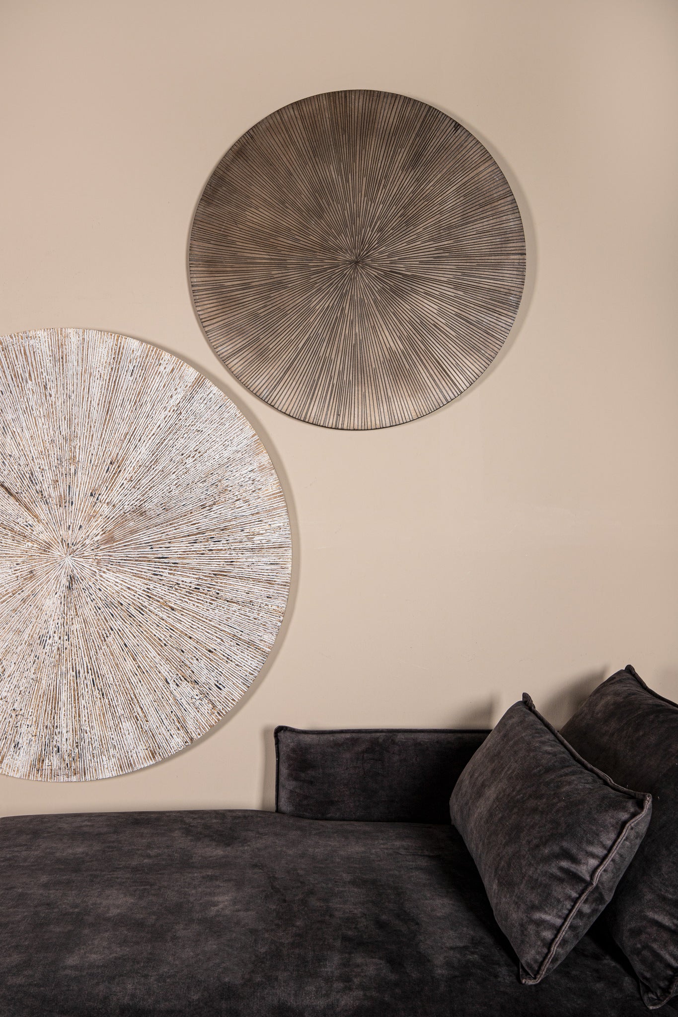 Zapp White Ribbed Wallpanel Round L