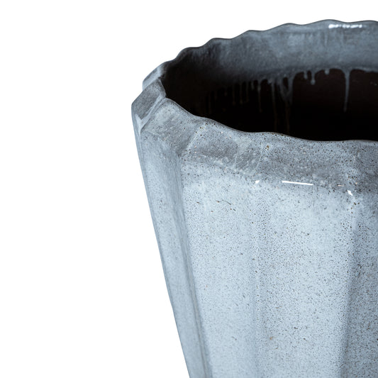 Olver White Ceramic Pot Ribbed Structure Round L