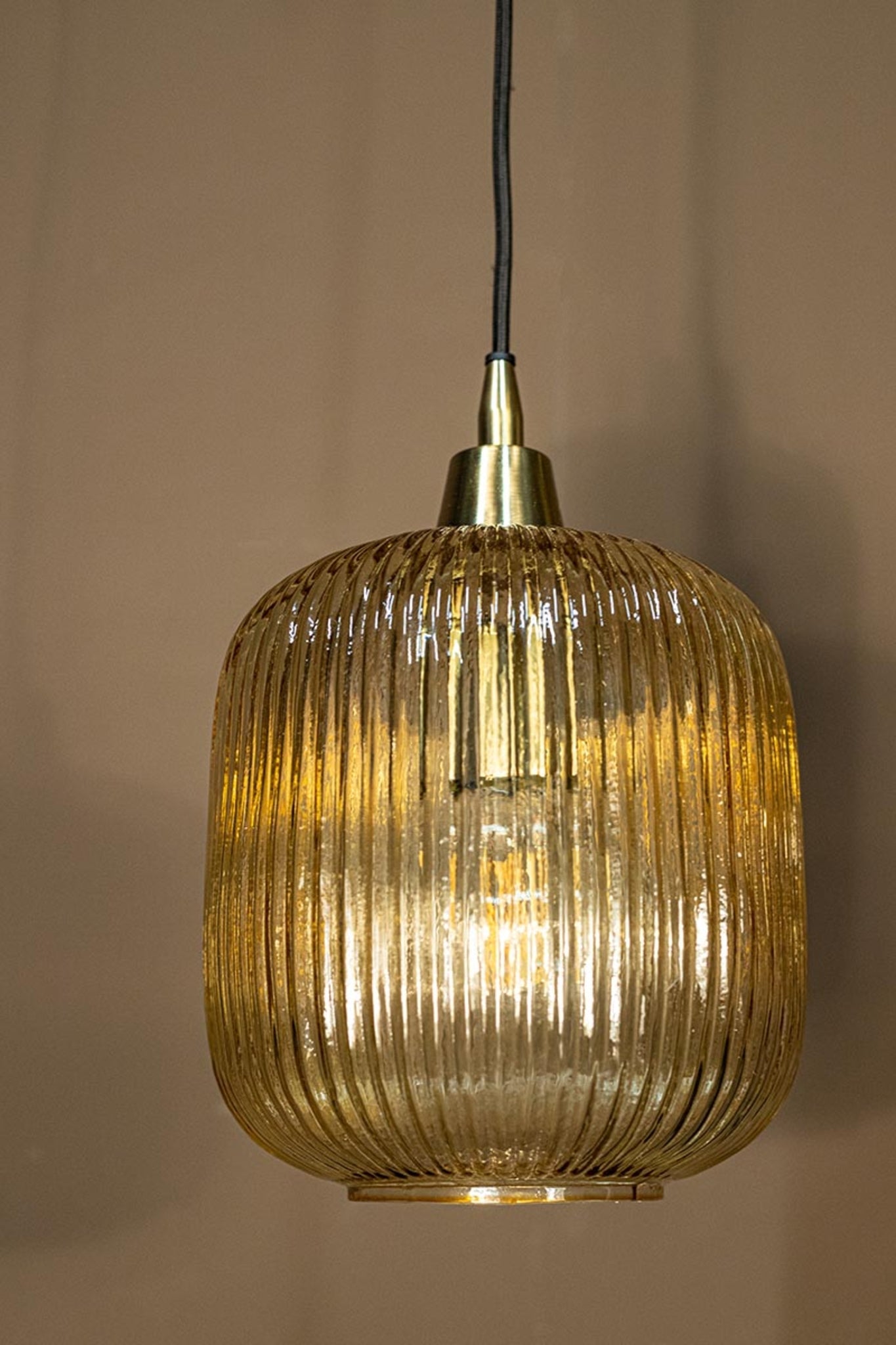 Juliet Amber Glass Hanging Lamp Regular
