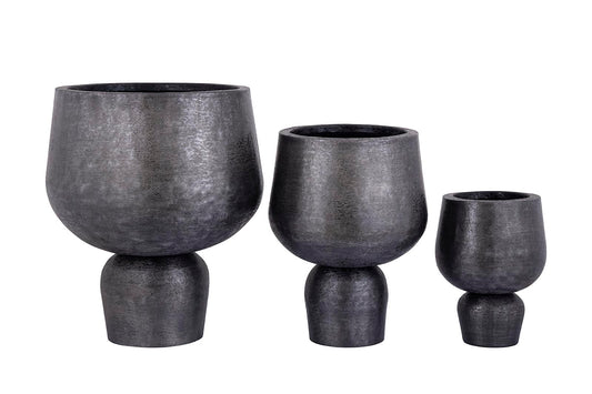 Wayan Black Brushed Aluminum Pot With Base SV3