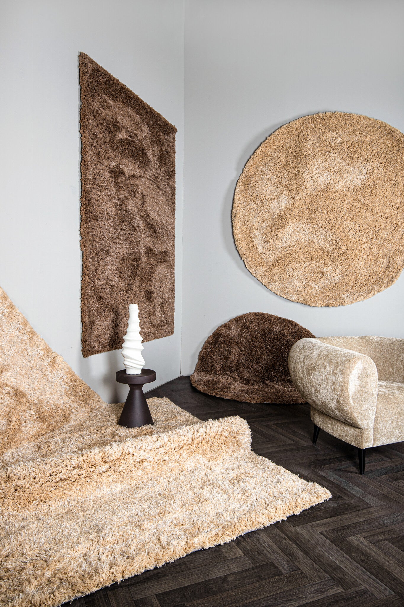 Jups Brown Fabric Handwoven Carpet Round S