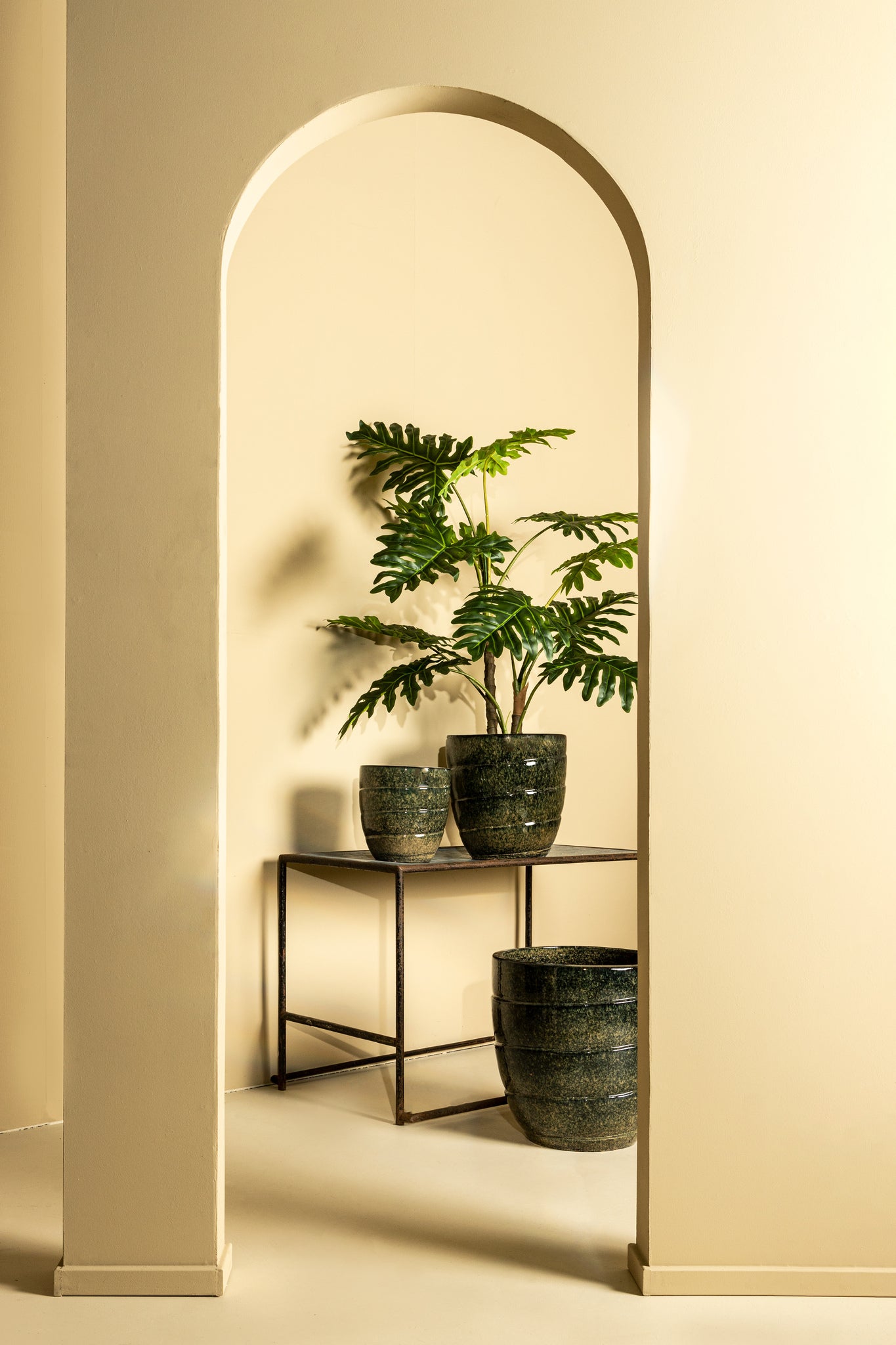 Brennen Green Ceramic Swirl Pot Round SV3