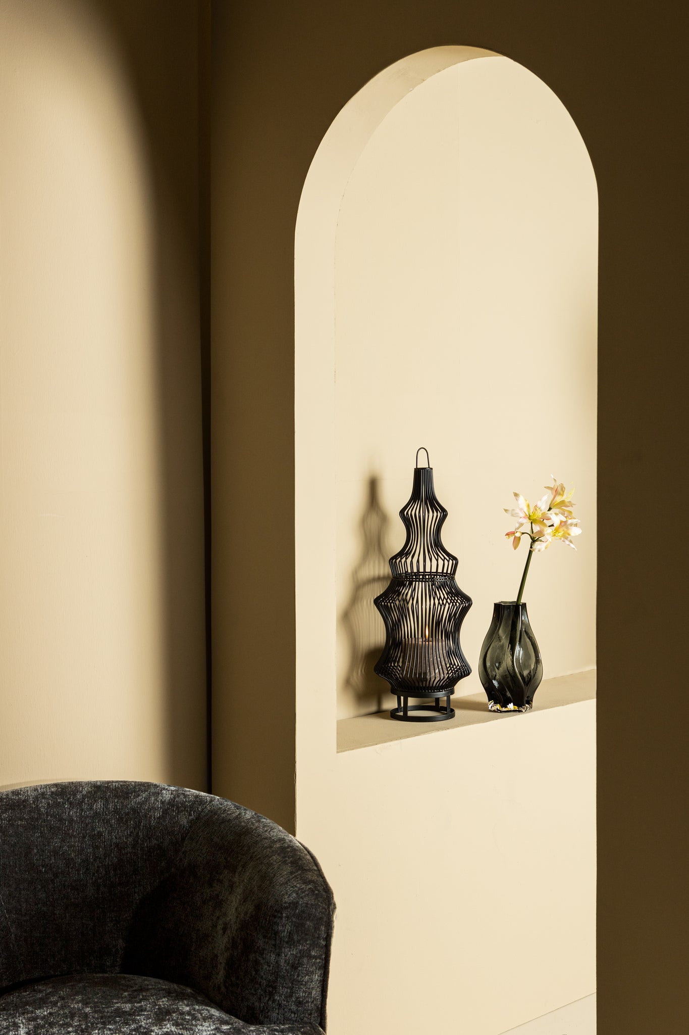 Tobin Black Iron Round Wired Shaped Lantern