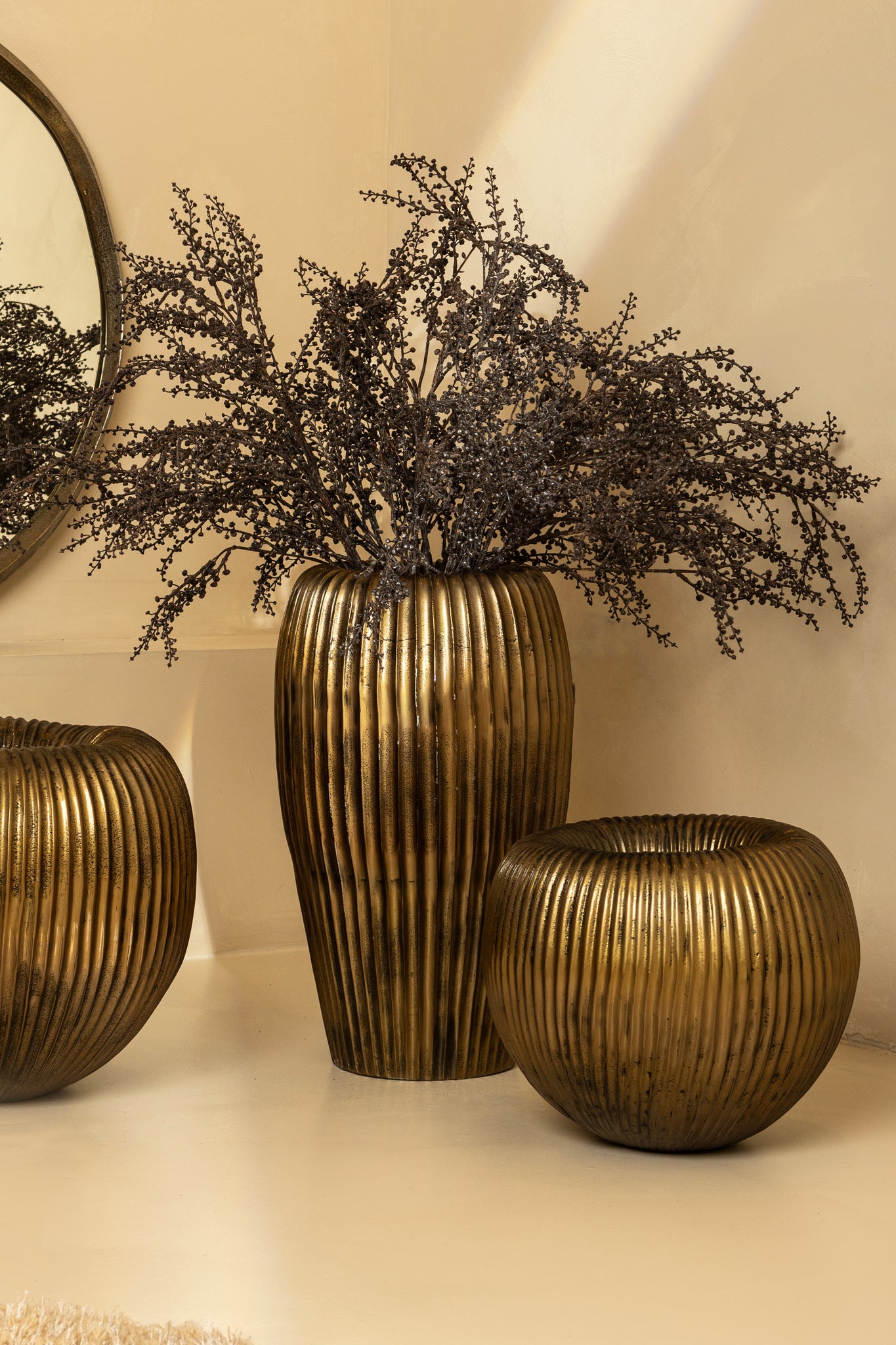 Limera Brass Alu Round Mirror Irregular Border S