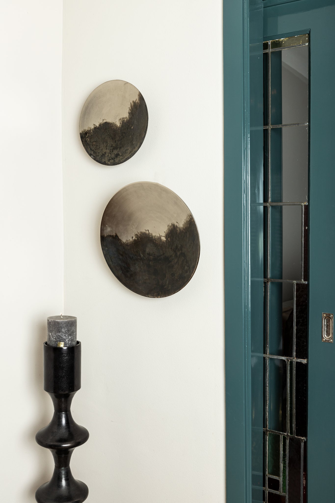 Taika Black Alu Round Candle Holder Tabs High