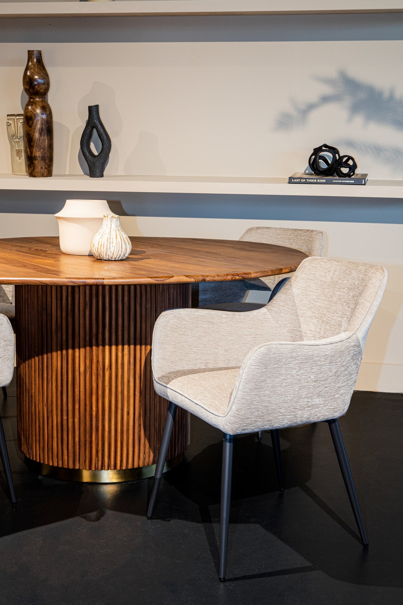 Fallax Cream 04 Aura Fabric Diningchair Black Legs (set of 2)