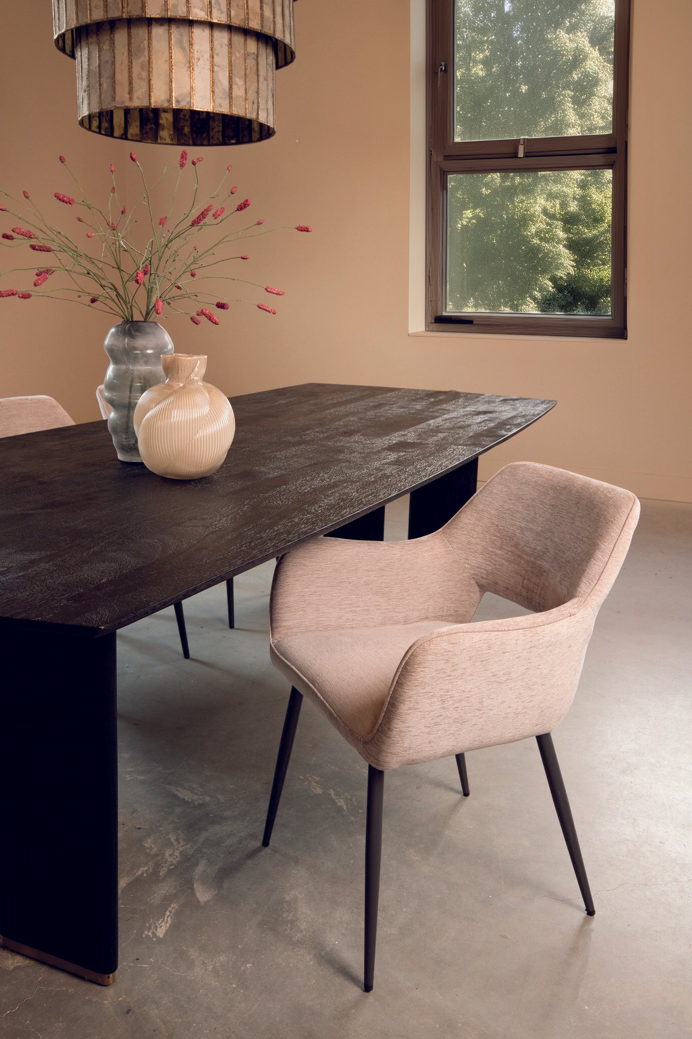 Fallax Cream 04 Aura Fabric Diningchair Black Legs (set of 2)