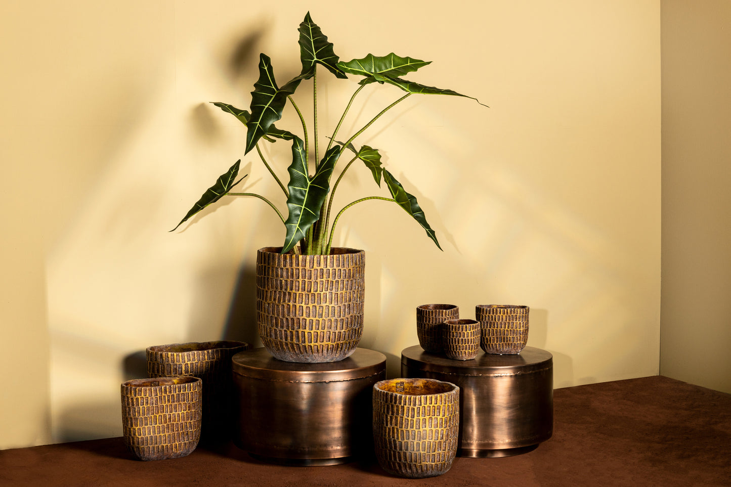 Vivienne Brown Cement Oval Pot With Rectangles L