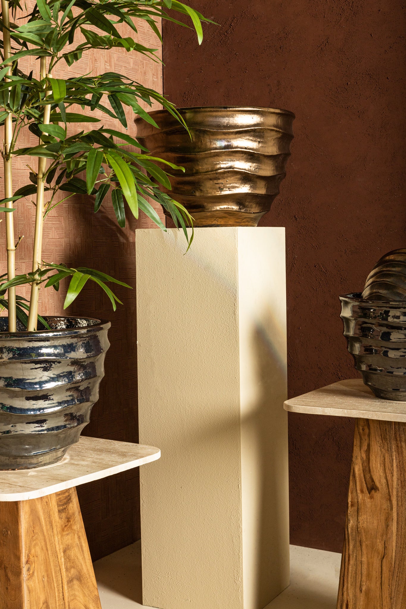 Alyshia Silver Ceramic Round Pot Wavy Lines SV3