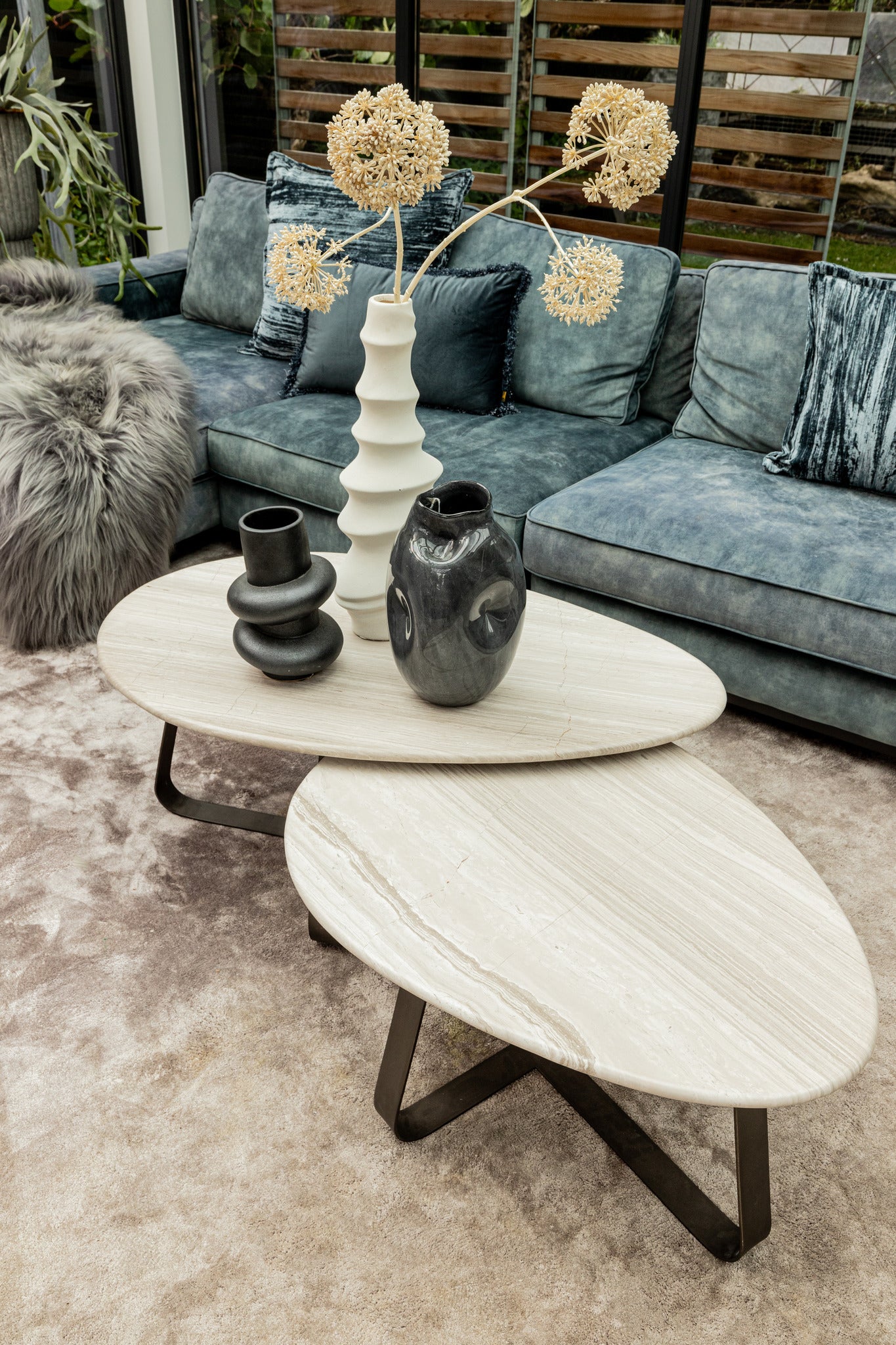 Muka Coffeetable High Dark Grey Base White Marble