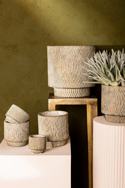 Nigel Grey Cement Round Pot Lines Pattern Big M