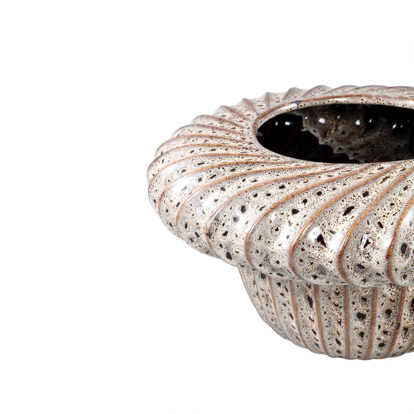 Sindi Brown Ceramic Pot Round Shaped Lines Low L