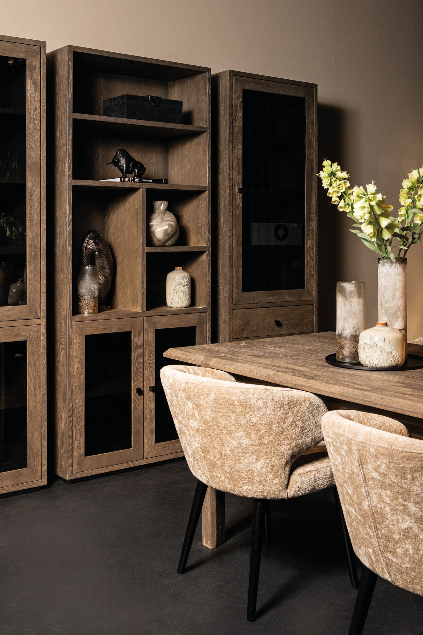 Oak Cabinet Armarium 4 Doors Glay