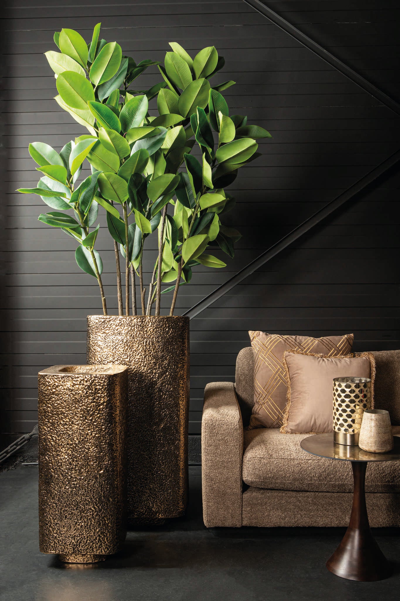 Indira Gold Alu Sheet Pot Thick Border High SV2