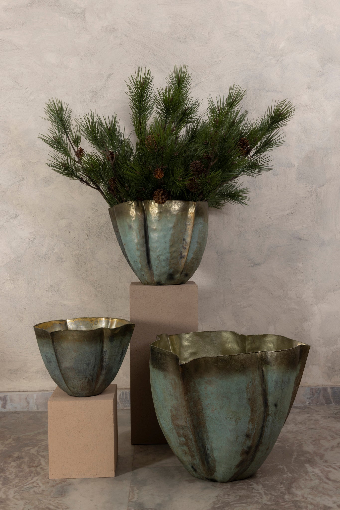 Rochelle Blue Alu Sheet Wavy Rough Pot Sv3