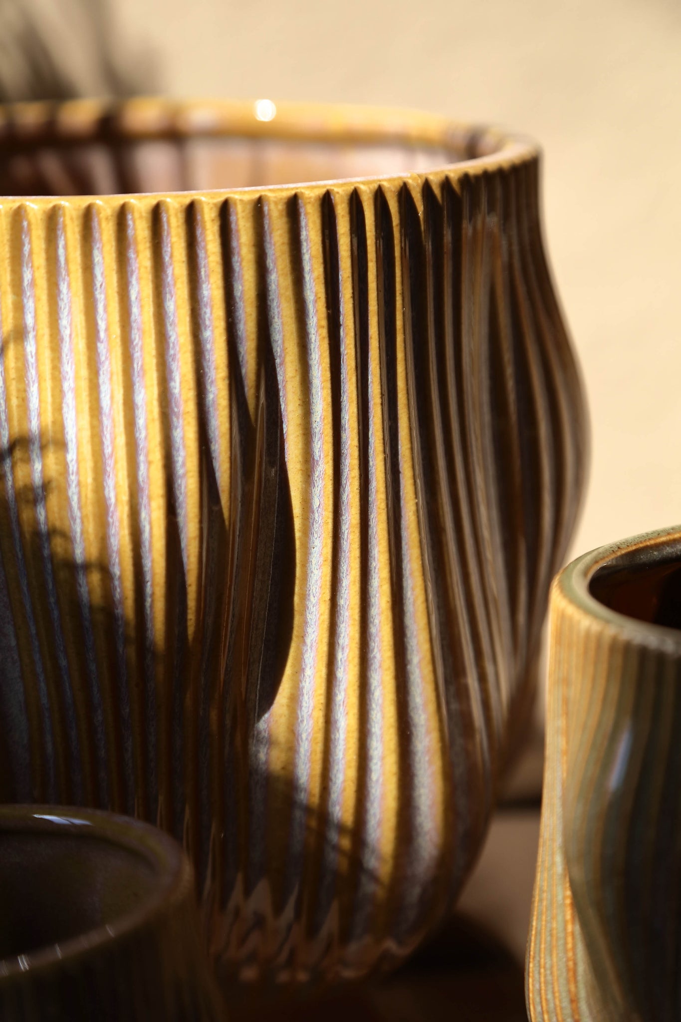 Mateen Brown Ceramic Pot Stripes L