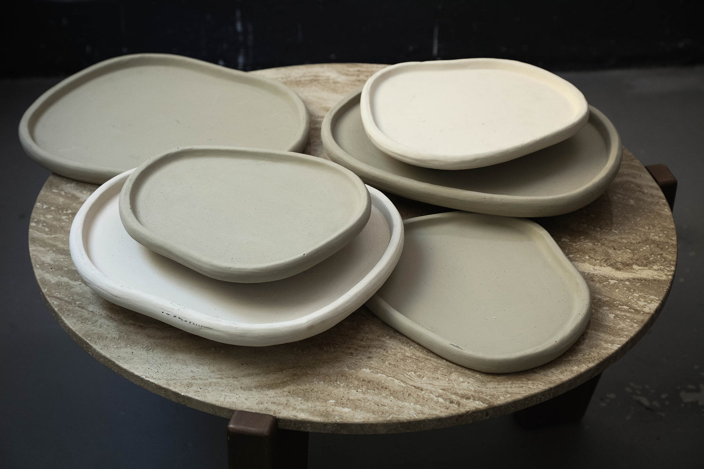 Tammy Taupe Cement Organic Plate L