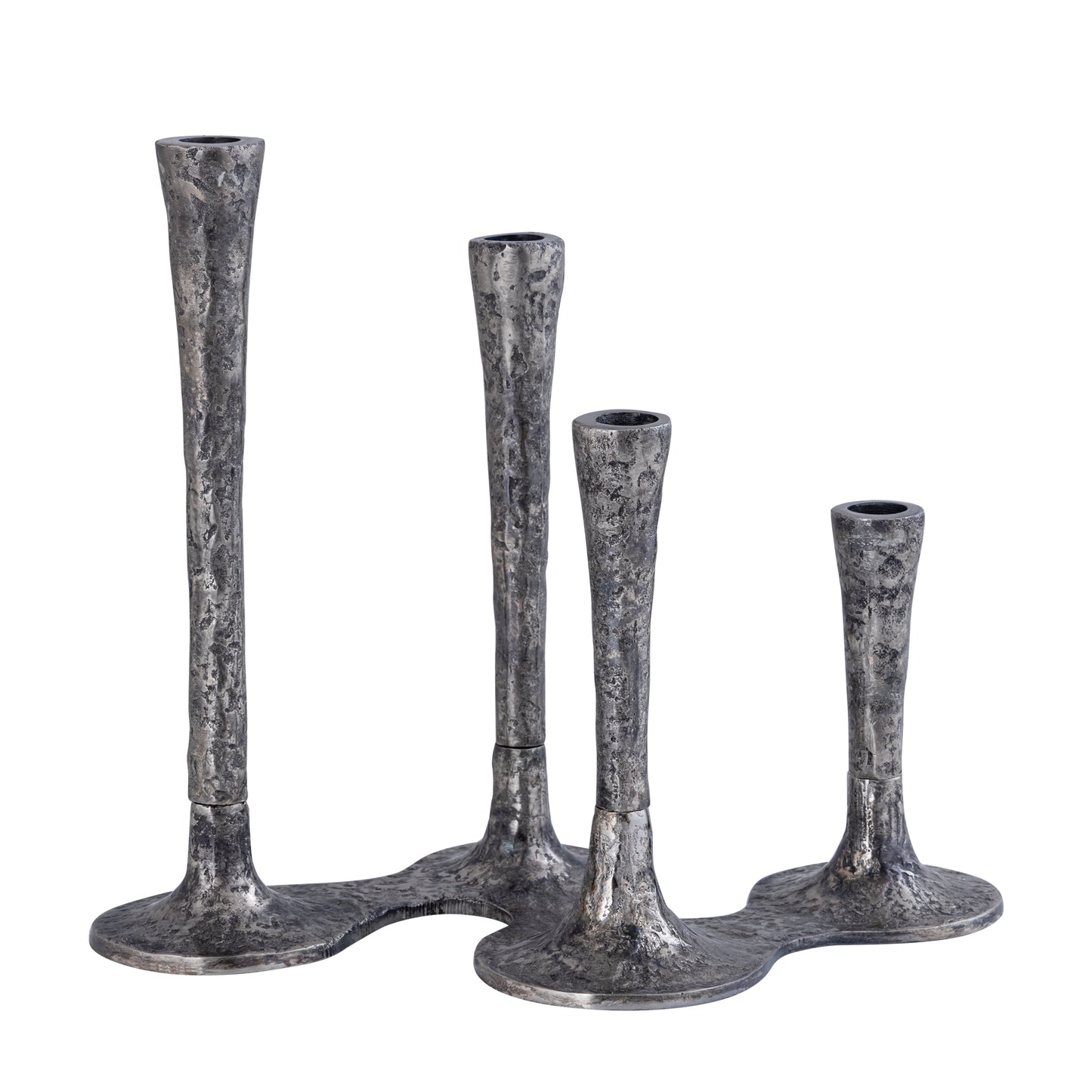 Lynette Silver Casted Alu Candleholder Rounds Base