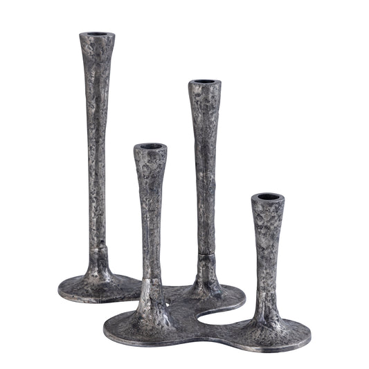 Lynette Silver Casted Alu Candleholder Rounds Base