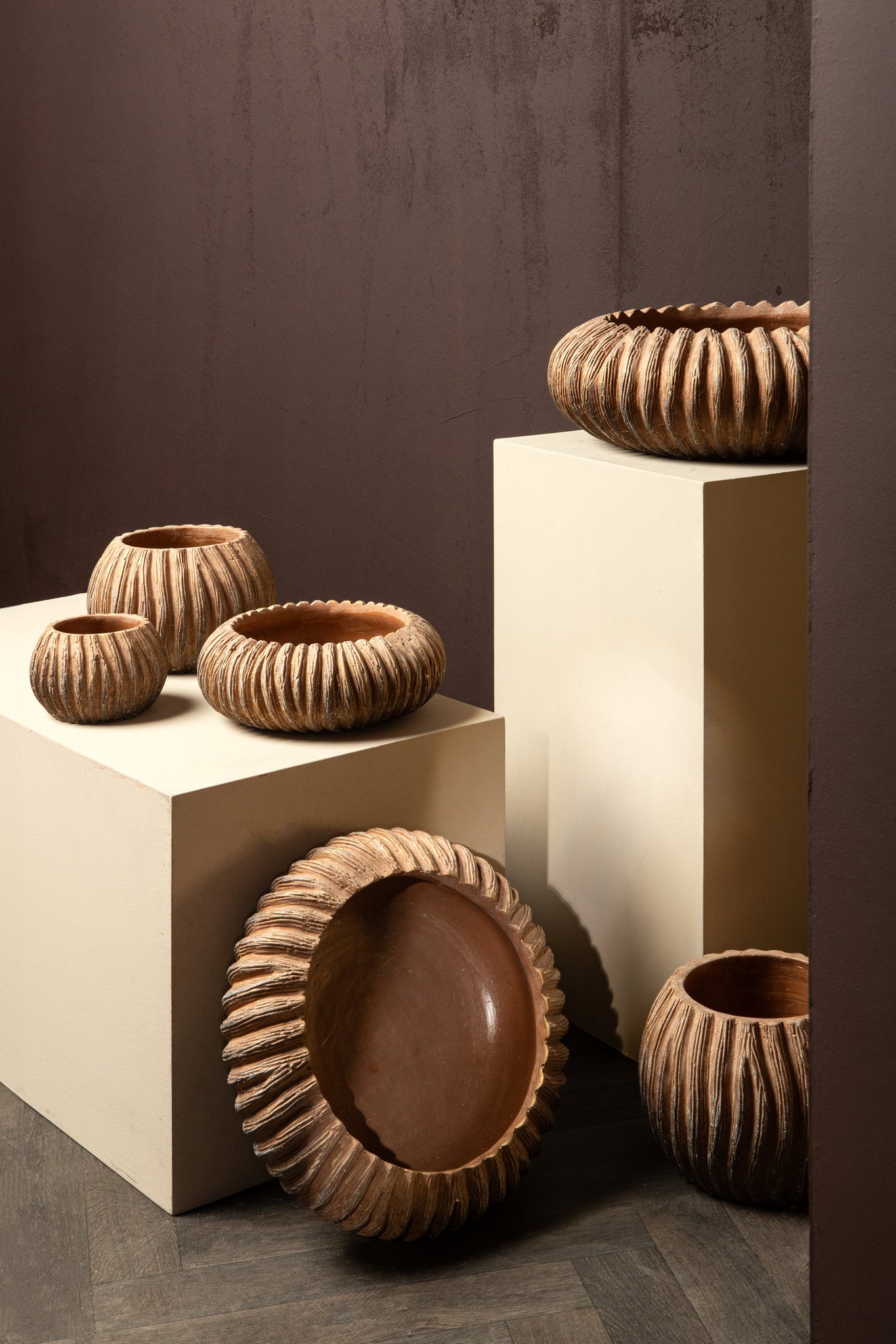 Revil Copper Cement Pot Round With Stripes Low M