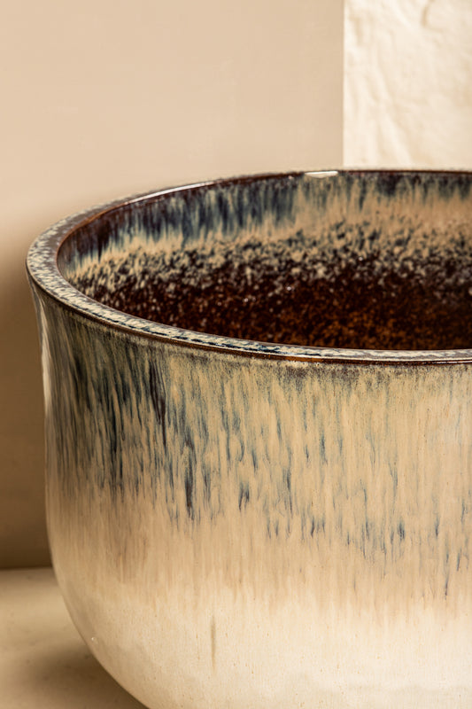 Sanish Cream Glazed Ceramic Pot On Foot Round SV3