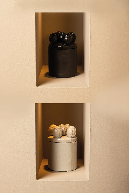 Krystine Black Round Ceramic Pot With Tulips Top