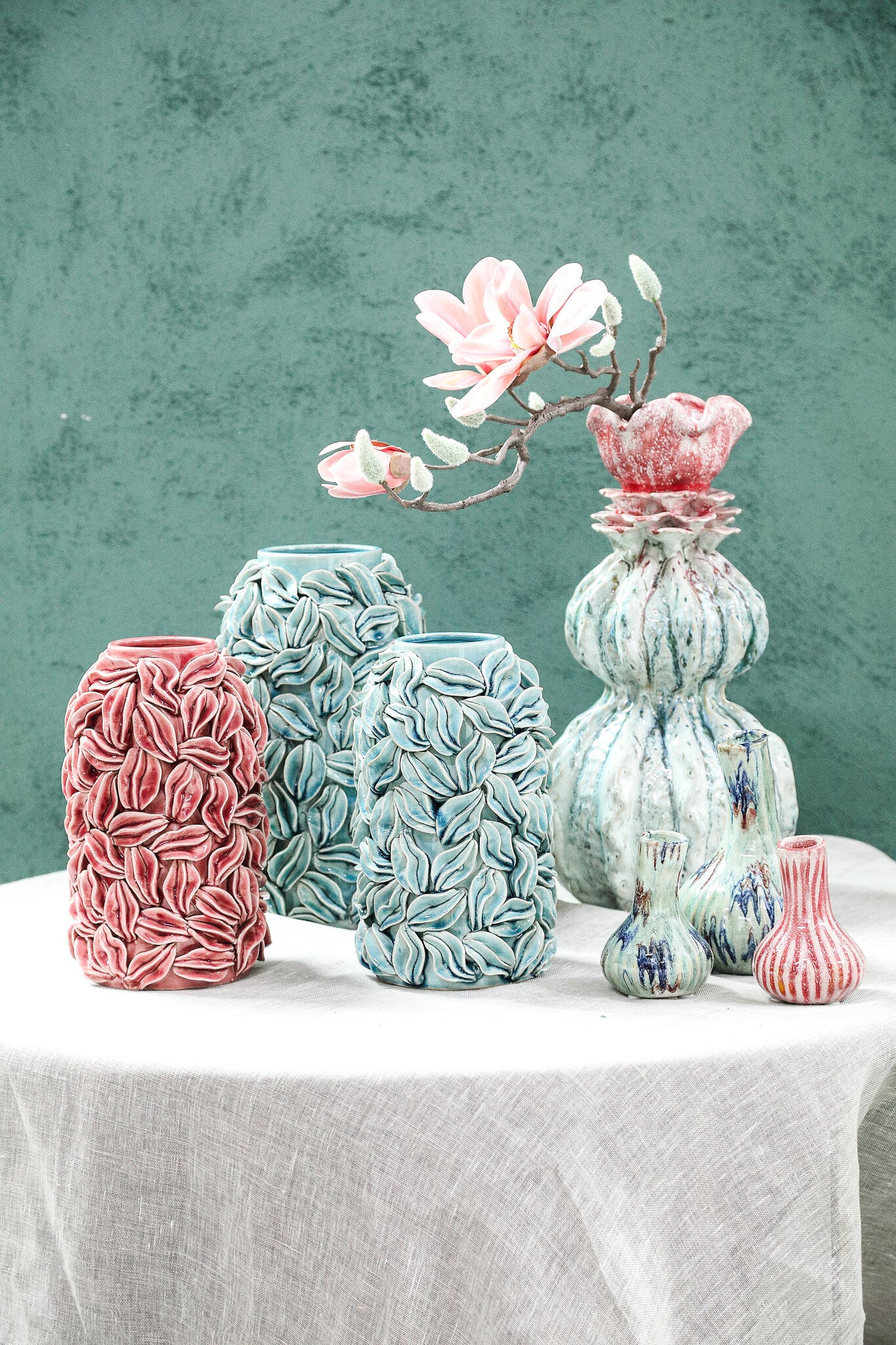 Tegain Petrol Pink Ceramic Flower Shape Vase L