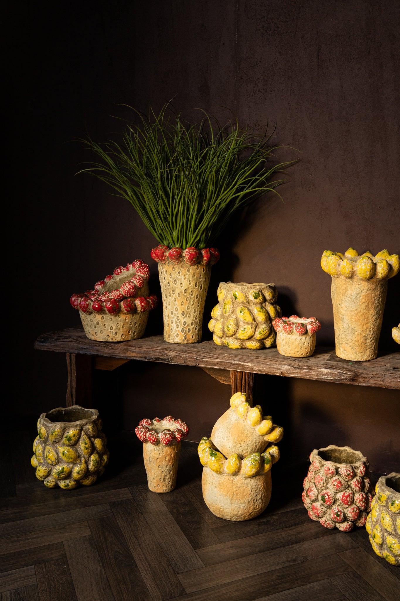 Fruitsy Yellow Round Terra Pot Lemons Edge High M