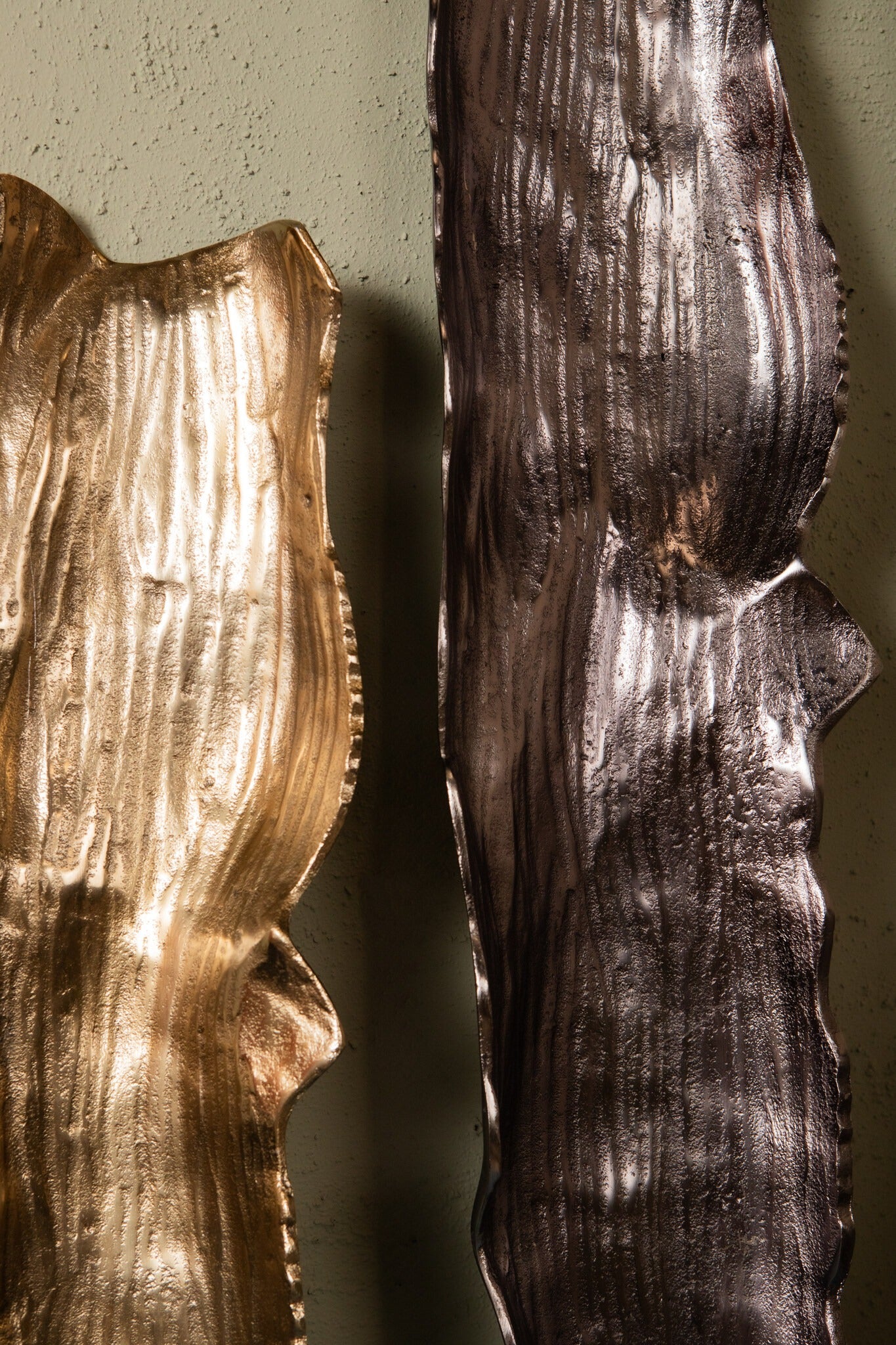 Lukne Gold Casted Alu Rough Wavy Bowl Rectangle S